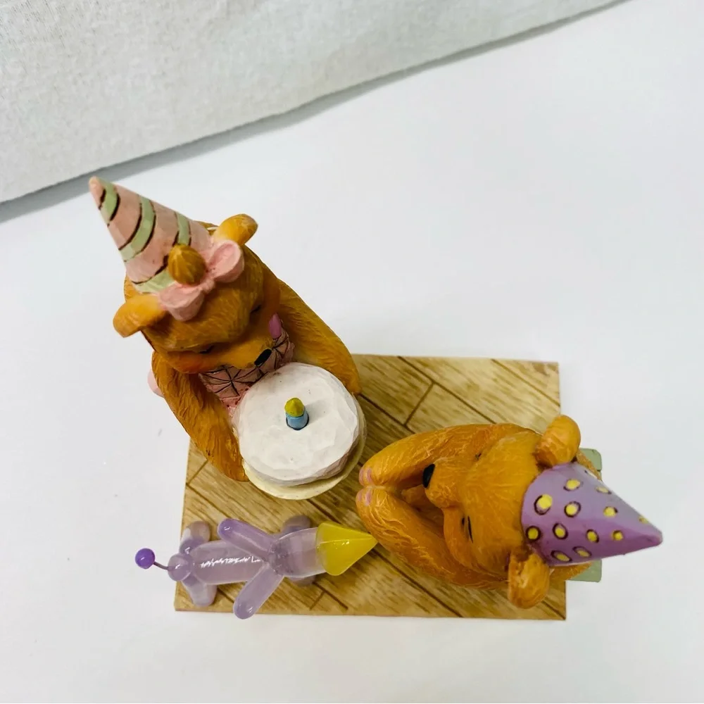 Jim Shore Button and Squeaky Figurine Make A Wish Birthday Cake By Enesco 2019